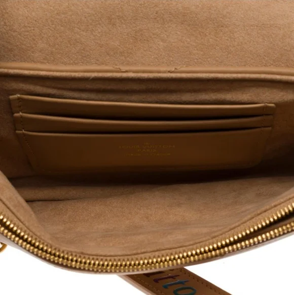 Like New! Authenticated LOUIS VUITTON NEW WAVE Chain Pochette PM - Picture 12 of 16